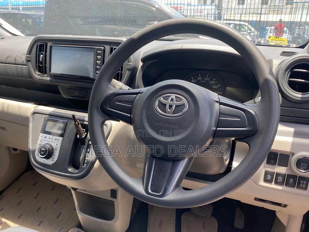 Toyota Passo 2018 Black