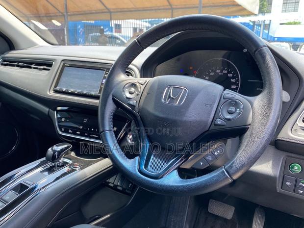 Honda Vezel 2018 Brown