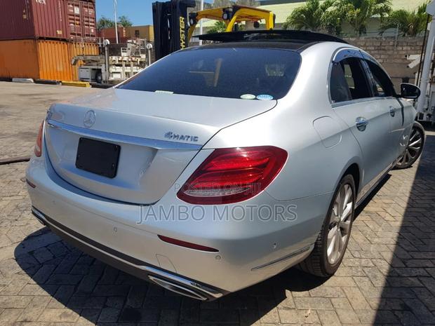 Mercedes-Benz E400 2018 Silver
