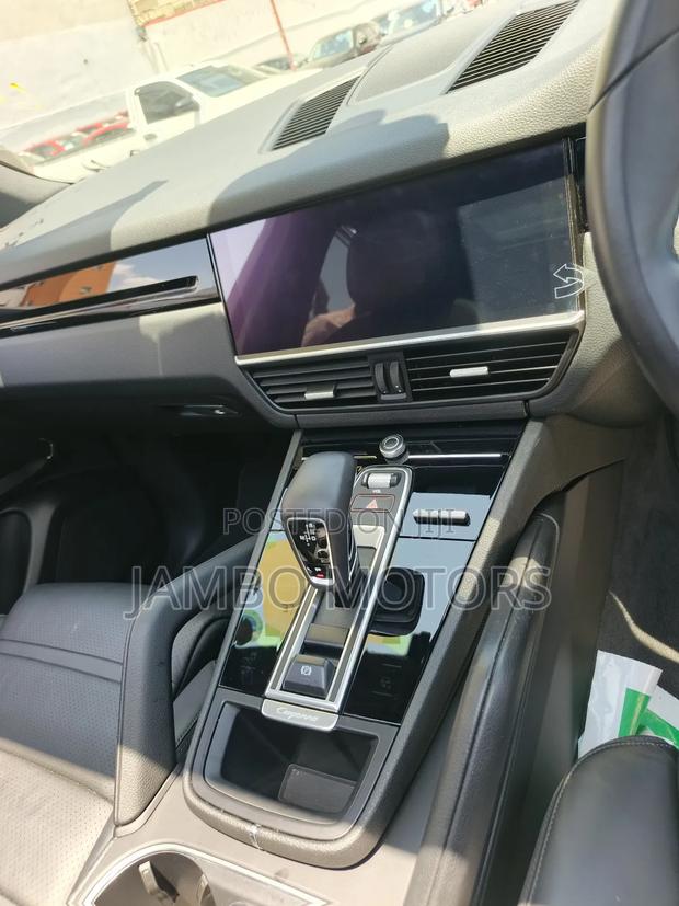 Porsche Cayenne S AWD 2019 Black