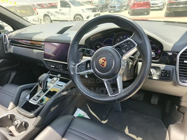 Porsche Cayenne S AWD 2019 Black