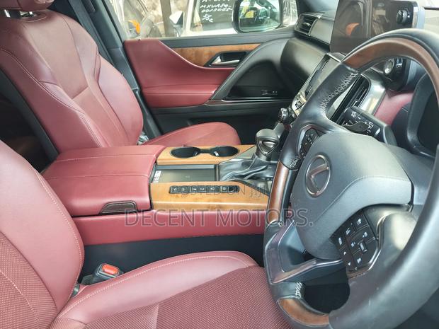 Lexus LX 600 2022 Black