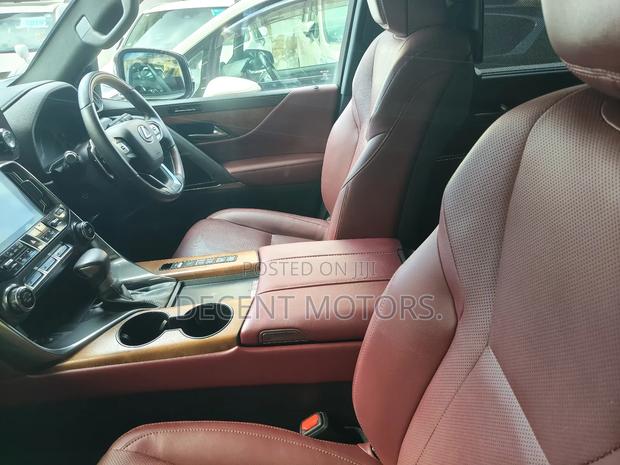Lexus LX 600 2022 Black