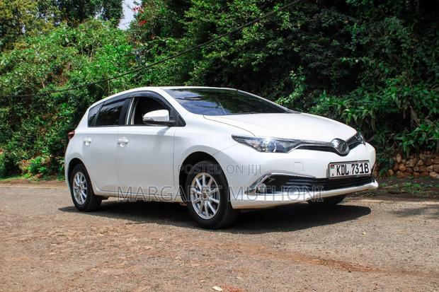 Toyota Auris 2016 White