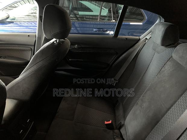 BMW 118i 2018 Black