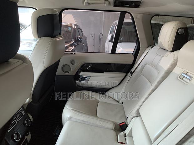Land Rover Range Rover Vogue 2019 Gold