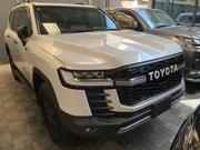 Toyota Land Cruiser LC300 2022 White for sale