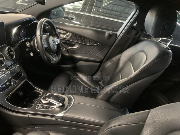 Mercedes-Benz C220 Base 2018 White