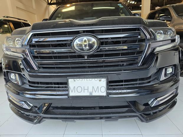 Toyota Land Cruiser 2019