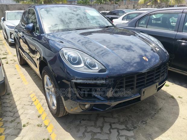 Porsche Macan S 2018 Blue