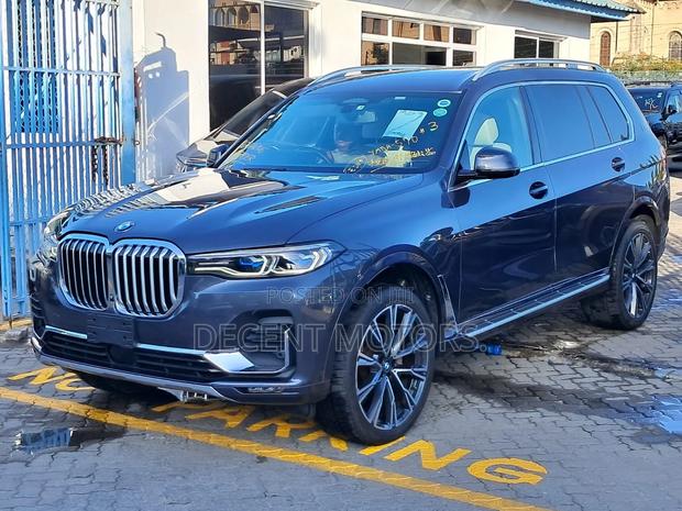 BMW X7 xDrive50i 2020 Gray