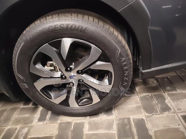 Subaru Outback Premium 2022 Gray