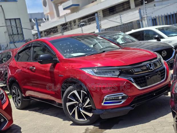 Honda Vezel 1.5 2WD 172 hp 2019 Red