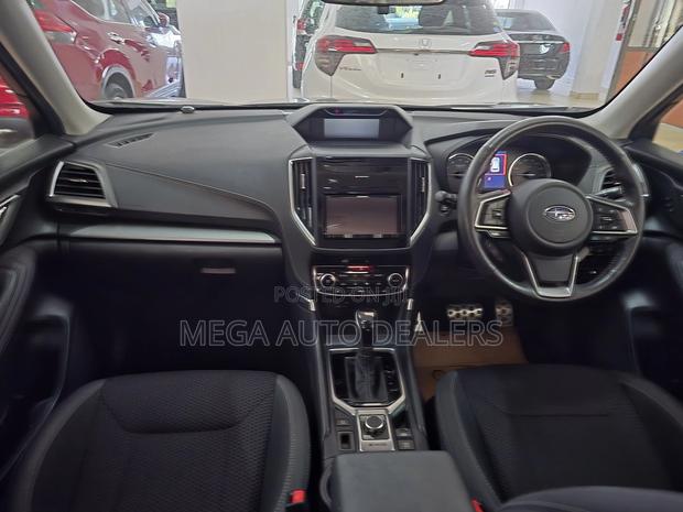 Subaru Outback 2018 Black