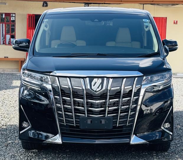 Toyota Alphard 2018 Black