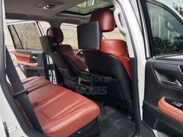 Lexus LX 2019 White