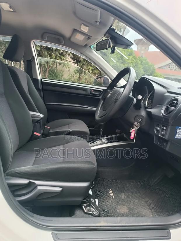 Toyota Corolla Fielder 1.5 Petrol FWD 2018 White