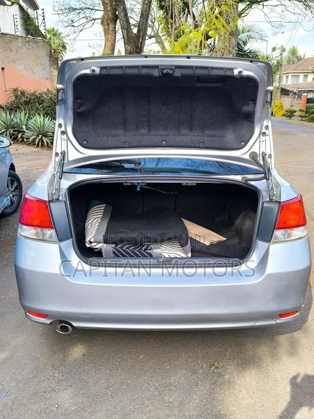 Subaru Legacy 2.5i 4dr Sedan AWD (2.5L 4cyl CVT) 2014 Silver