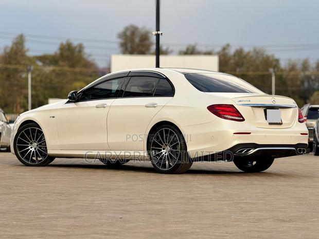 Mercedes-Benz E43 AMG 3.0 AWD 2017 White