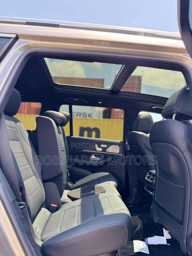 Mercedes-Benz GLS-Class 2021 Gold
