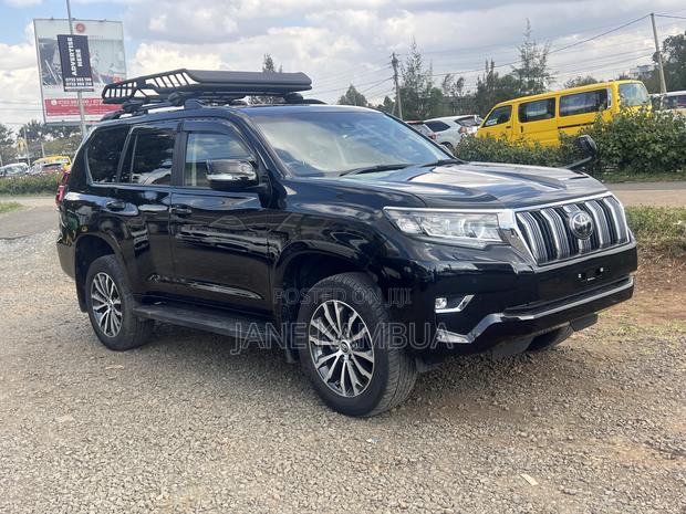 Toyota Land Cruiser Prado 2.7 2019 Matt Black