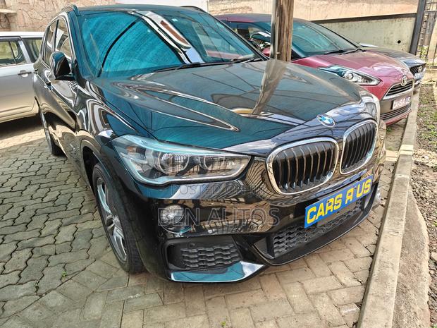 BMW X1 xDrive28i AWD 2018 Black
