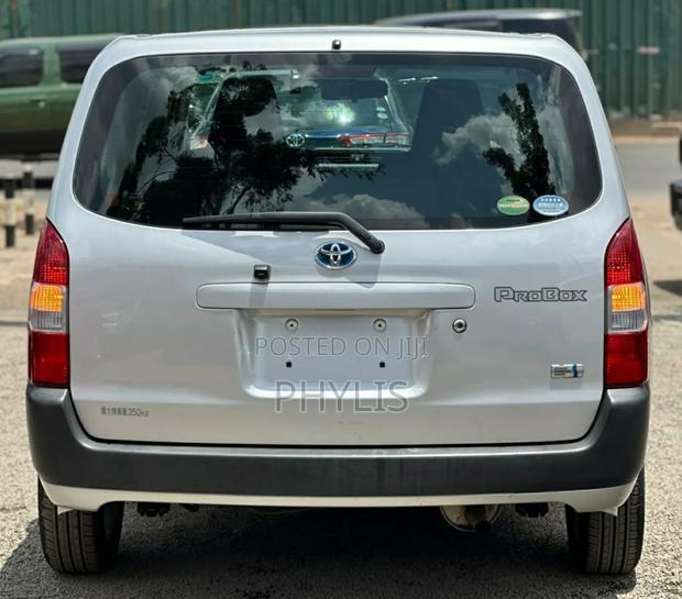 Toyota Probox 1.3 DX 2WD 2018 Silver