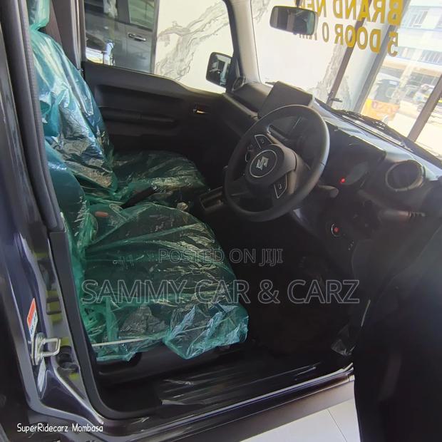 New Suzuki Jimny 2025 Gray