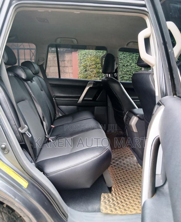 Toyota Land Cruiser Prado 3.0 TD 2010 Gray