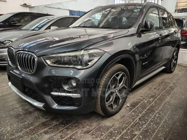 BMW X1 sDrive28i FWD 2018 Gray