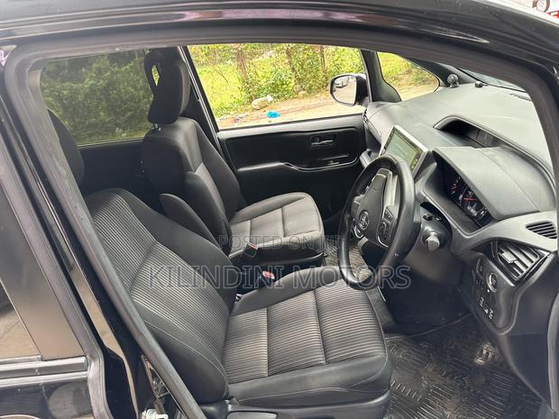 Toyota Voxy 2018 Black