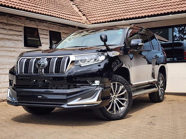 Toyota Land Cruiser Prado 2.8 2021 Black