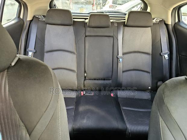 Mazda Axela 2017 Pearl
