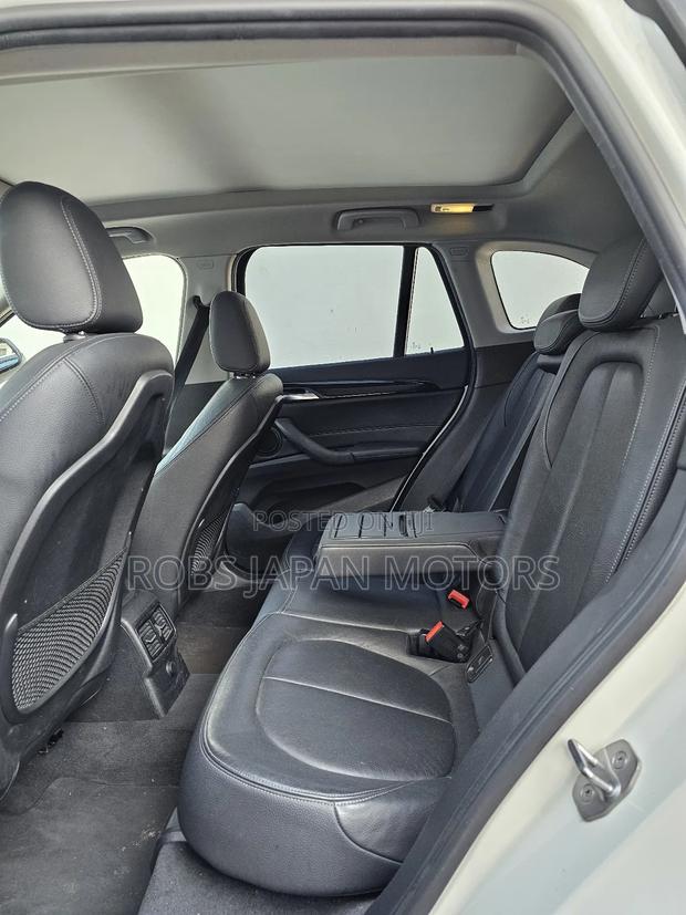 BMW X1 2018 Off white