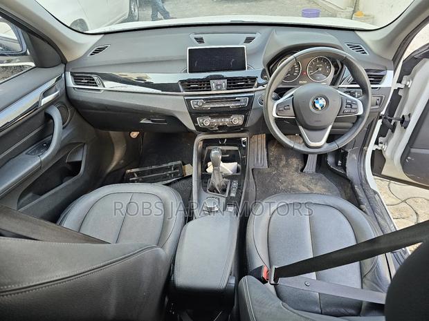BMW X1 2018 Off white