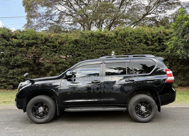 Toyota Land Cruiser Prado 2.7 2017 Black