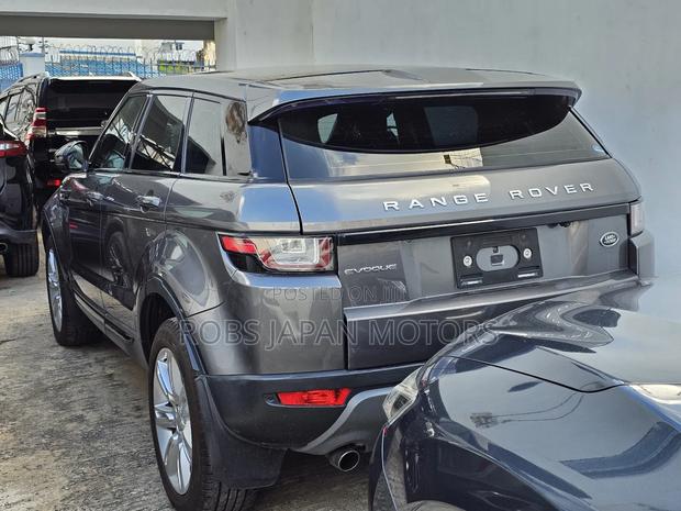 Land Rover Range Rover Evoque SE Premium 4x4 5-Door 2017 Gray