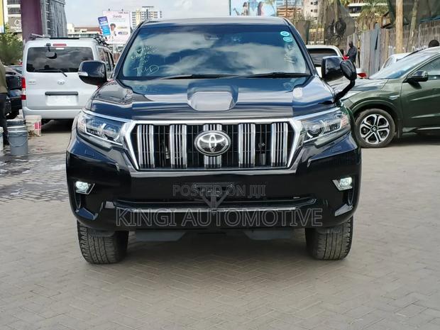 Toyota Land Cruiser Prado 2.8 2018 Black
