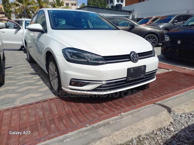 Volkswagen Golf 1.4T S FWD 2019 White
