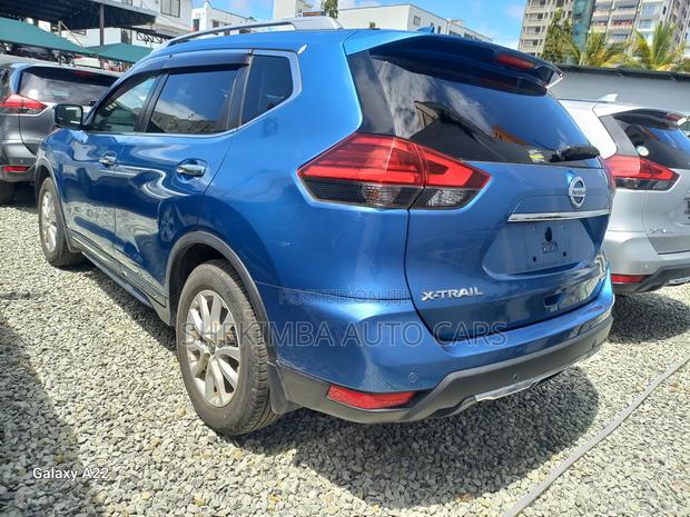 Nissan X-Trail 2.0 Hybrid AWD 2019 Blue