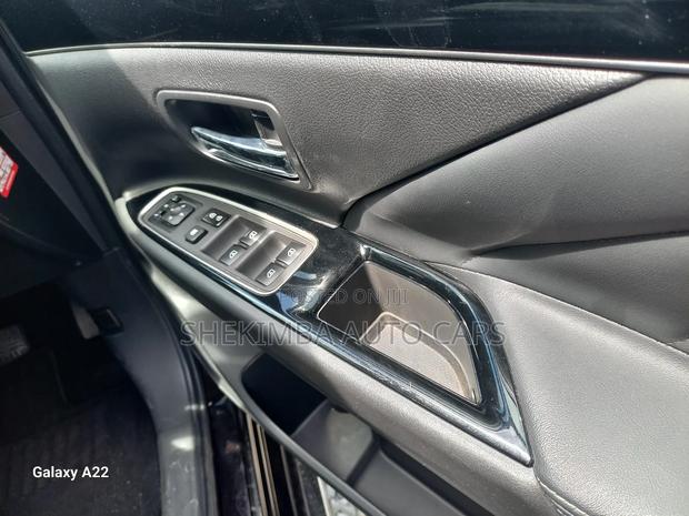Mitsubishi Outlander 2019 Brown
