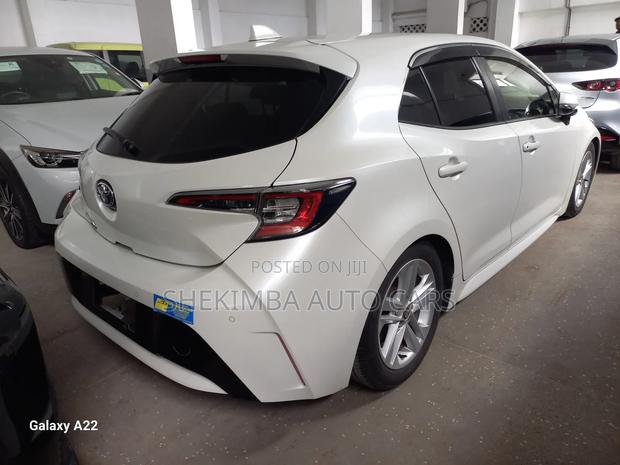 Toyota Corolla Hatchback 2019 White