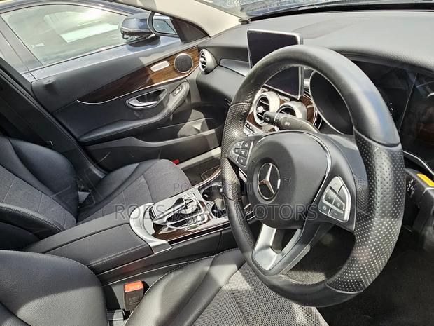 Mercedes-Benz C350 C350e Hybrid RWD 2018 Black