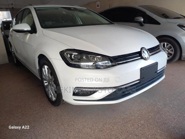 Volkswagen Golf Variant 2019 White
