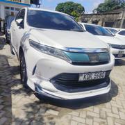 Toyota Harrier 2018 White for sale