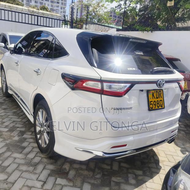 Toyota Harrier 2018 White