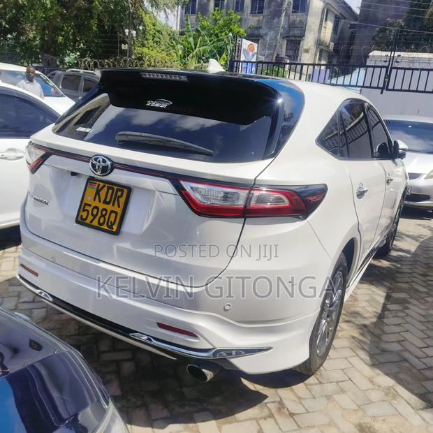 Toyota Harrier 2018 White