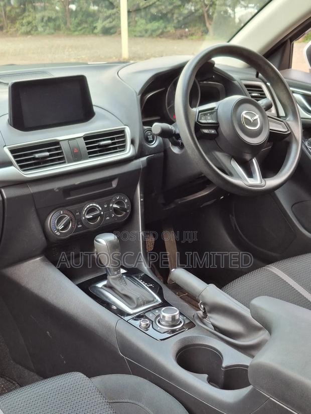 Mazda Axela 2019 White