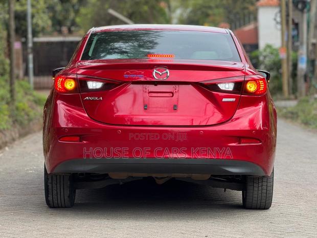 Mazda Axela 2017 Red