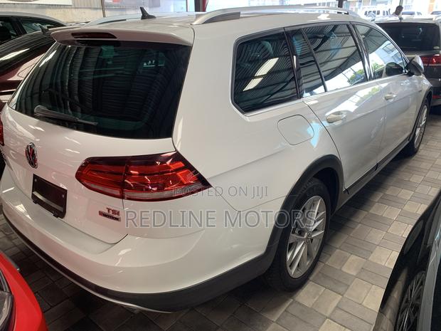 Volkswagen Golf Alltrack TSI S AWD 4MOTION 2018 White